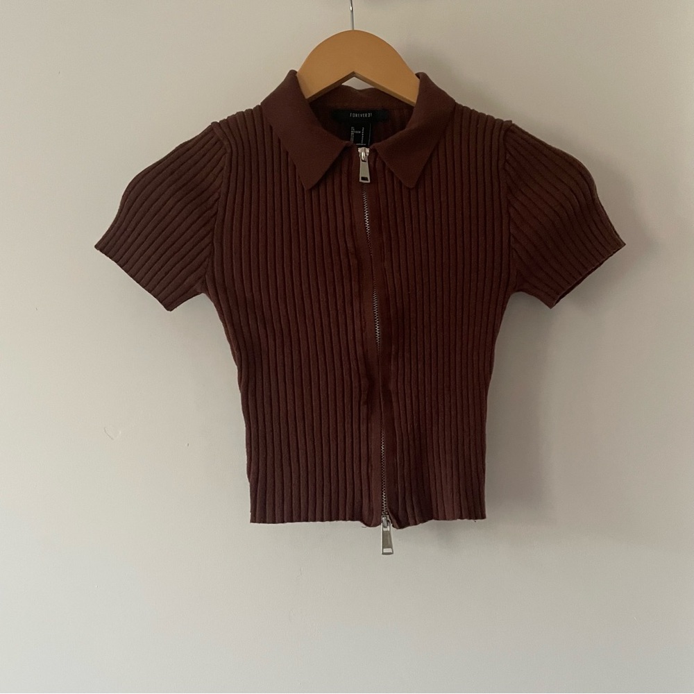 Brown Ribbed Short Sleeve Zip Up Top